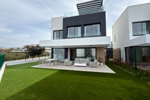Villa i Estepona, Malaga, Estepona - € 900.000 | Ref: SRAT1 - foto 28